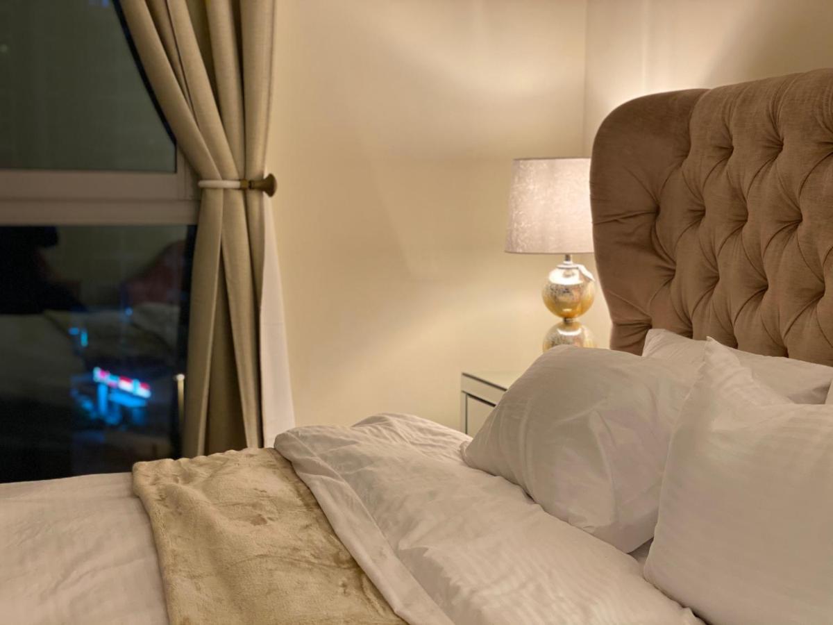 Luxury 1Br In Dubai Marina, Ask For July Full Month Offer Apartment Luaran gambar